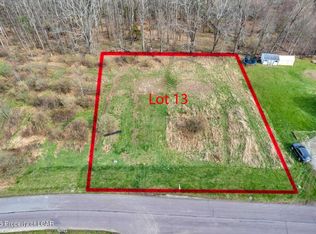 13 Walnut Ridge Dr, Mehoopany, PA 18629