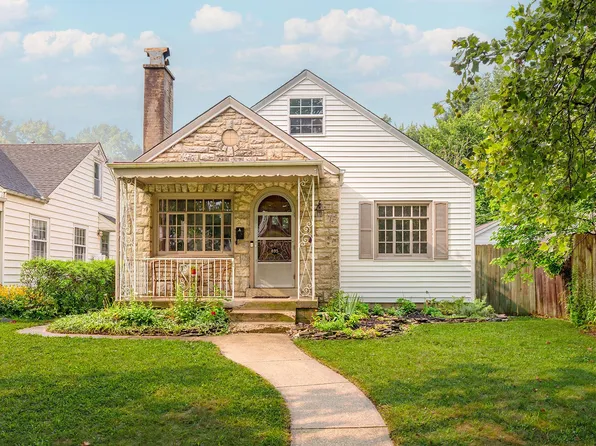 895 Chelsea Ave, Columbus, OH 43209