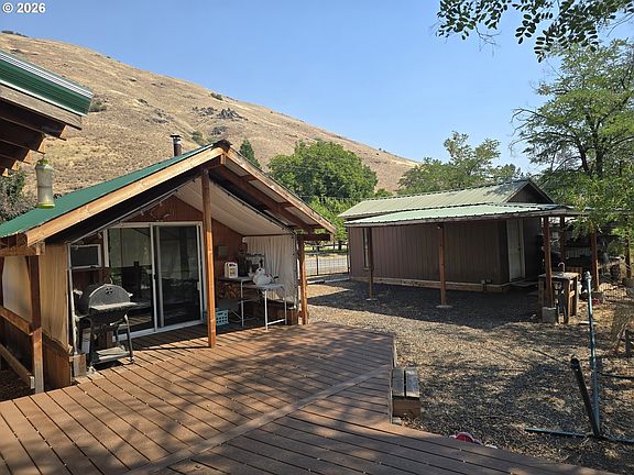 2nd image of 84665 Grand Ronde Rd