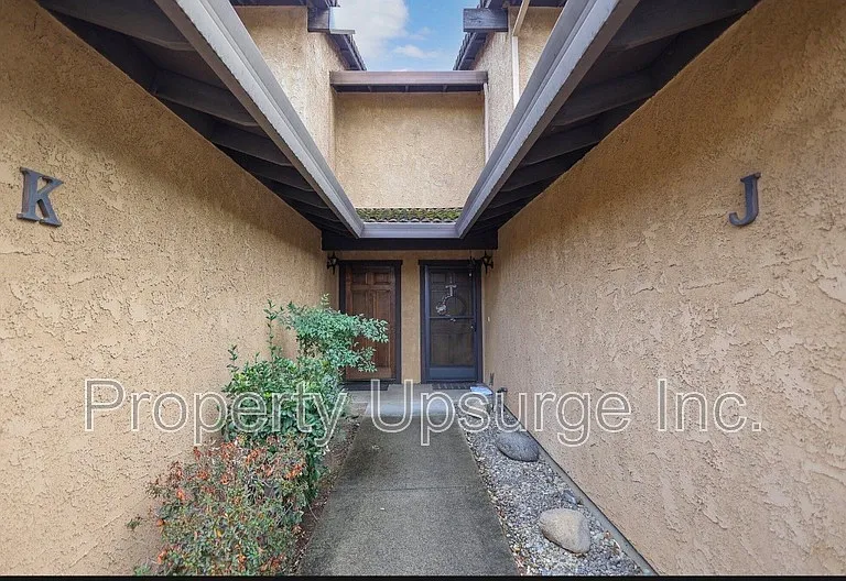 1253 Brandon Ct #J — Photo 14