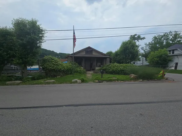 3943 Cole Ave, Allison Park, PA 15101