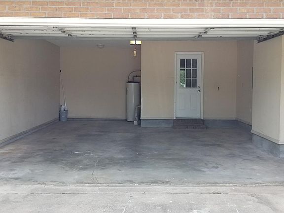 4th image of 15025 Sagewood St