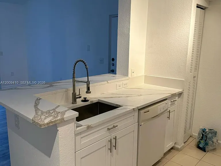 15422 SW 284th St #7306 — Photo 8