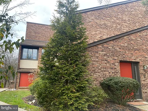 504 Mountainview Dr Photo 1
