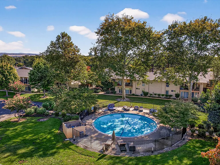 Villa Del Mar Apartments — Photo 9