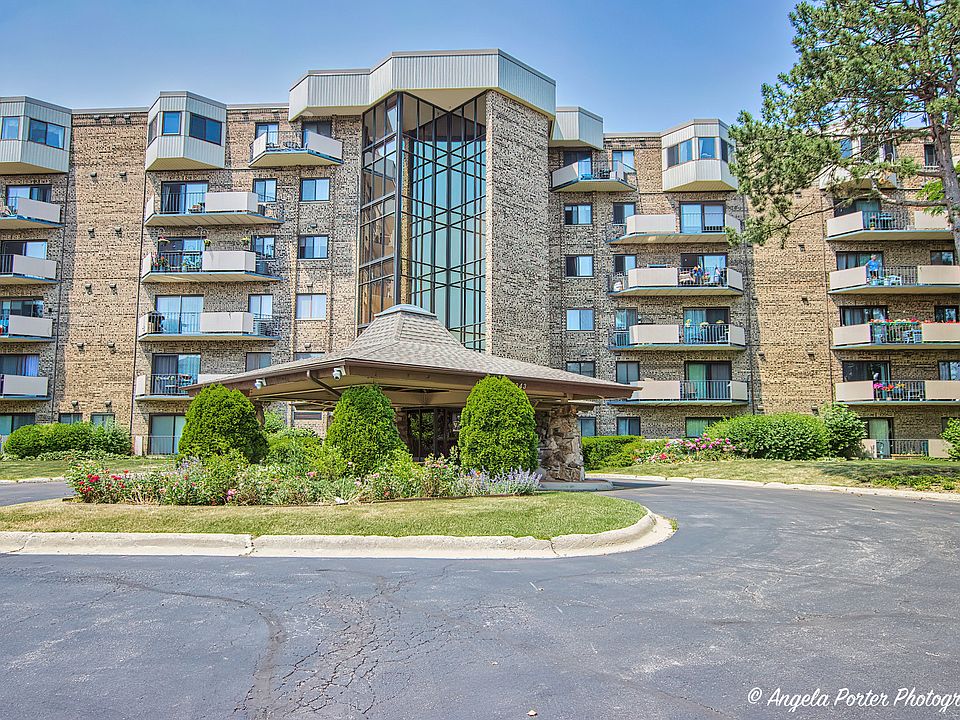 1st image of 1243 E Baldwin Ln Unit 210