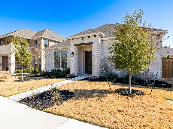 2nd image of 2824 Stone Branch Dr