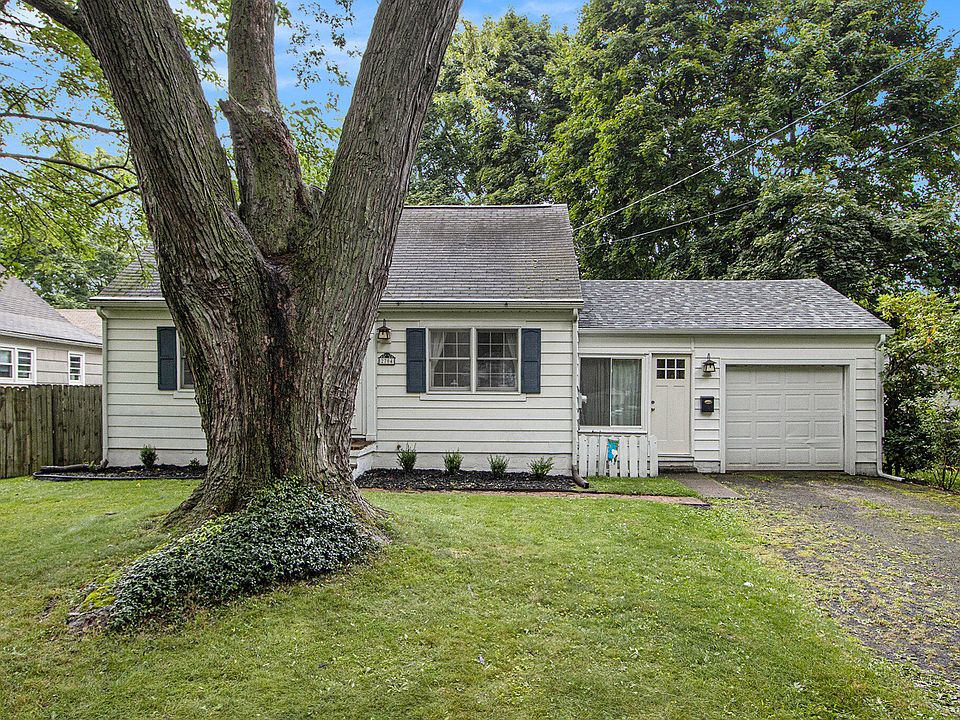 1st image of 2704 Lorraine Ave