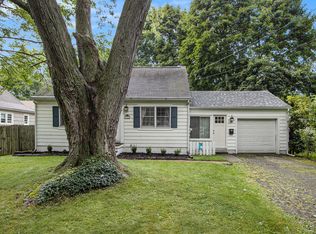 2704 Lorraine Ave, Kalamazoo, MI 49008