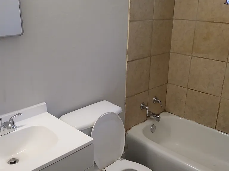 2108 Cleveland Ave #A — Photo 5