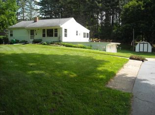 23546 Church Rd, Battle Creek, MI 49017