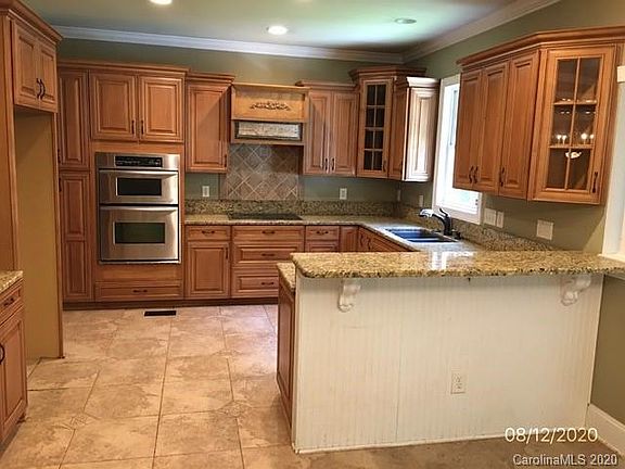 4th image of 5109 Twin Cedars Dr