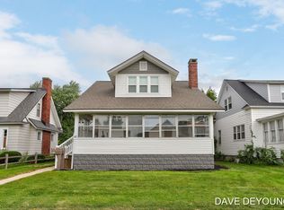 47 W 19th St, Holland, MI 49423