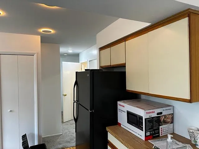 7356 Hedgerow Ct — Photo 7