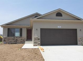 11431 N 144th St, Waverly, NE 68462