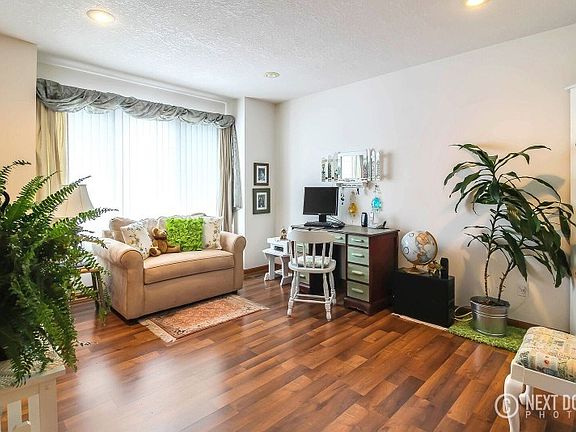 5th image of 5606 Christyway Ct
