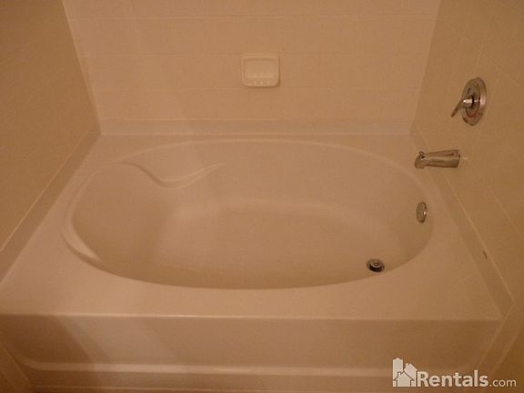 4th image of 5550 E Michigan St APT 1226