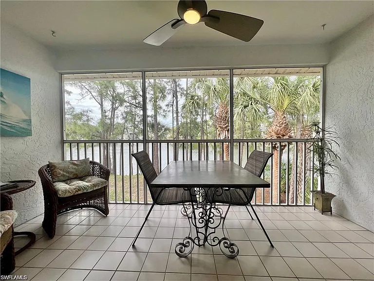 1120 Sarah Jean Cir #B-205 — Photo 33