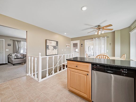 5th image of 2535 Hayden Avenue