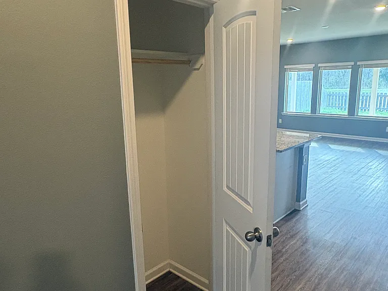 44019 Covington Rdg — Photo 9