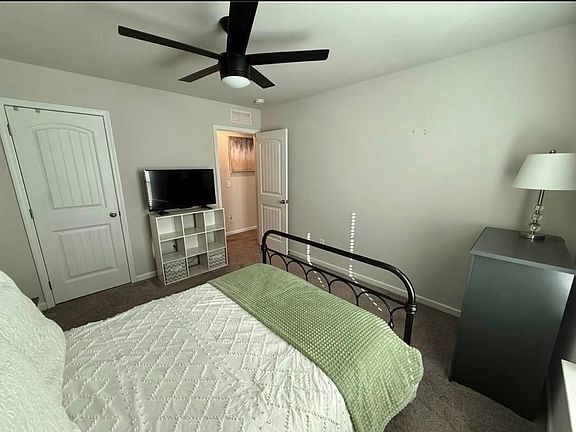 5th image of 414 Ruths Blvd