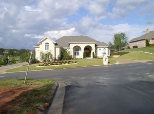 3140 Cobblestone Dr, Pace, FL 32571