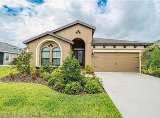 6111 Colmar Pl, Apollo Beach, FL 33572