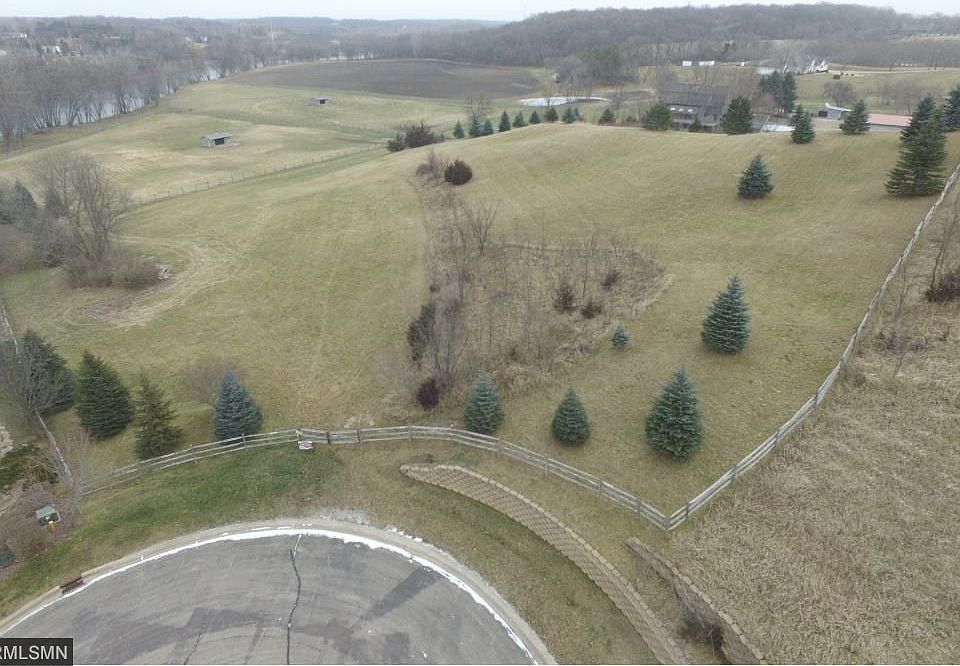 2nd image of 9473 Vernon Way