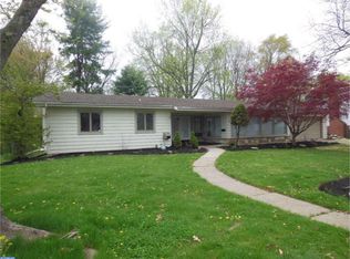 19 Oakland Ave, Lansdale, PA 19446