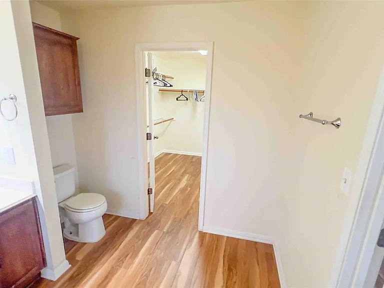 709 Rusk Rd — Photo 15