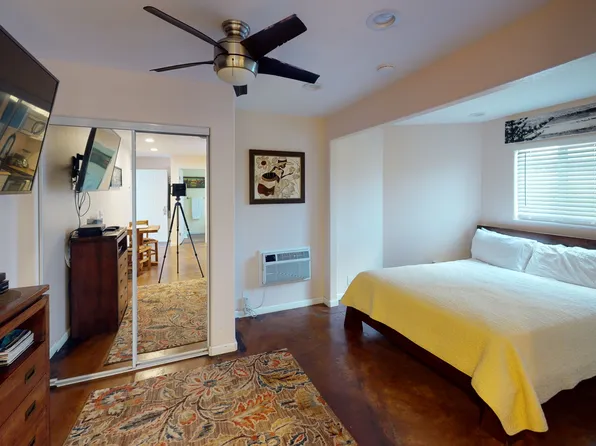 (undisclosed Address), Waialua, HI 96791