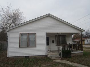492 N Moore Ave, Piggott, AR 72454