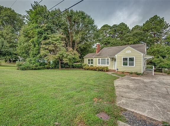 2nd image of 505 Beverly Dr