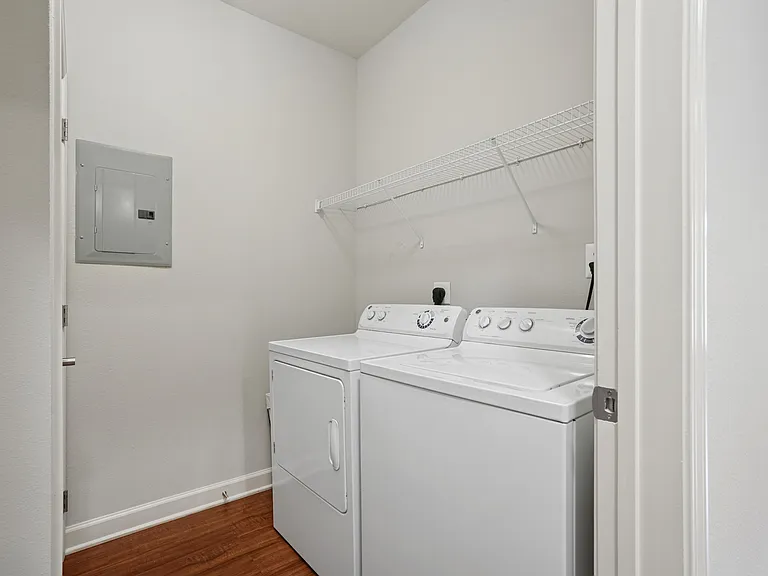 Greylyn Estates — Photo 12