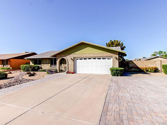 3rd image of 16234 N 37th Ave