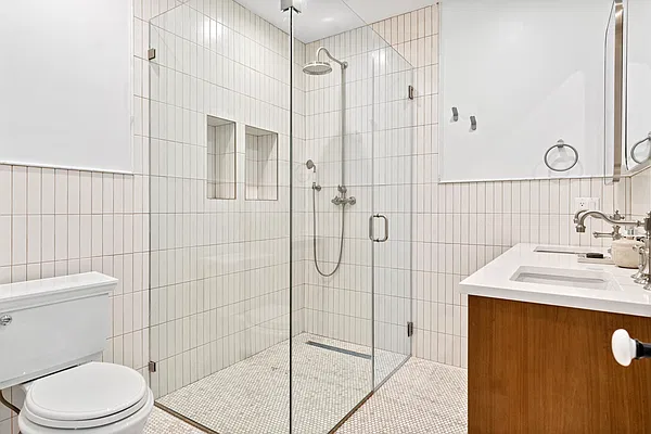 Sold by Douglas Elliman | media 14