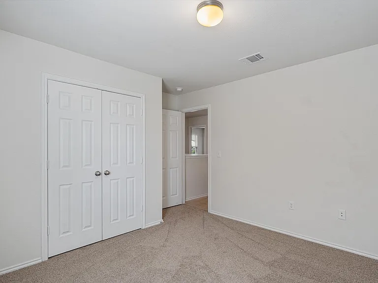 146 Russet Trl — Photo 27