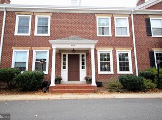 4216 35th St S UNIT A2, Arlington, VA 22206