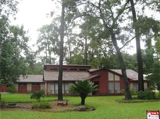 619 Golden Bear Ln, Humble, TX 77339