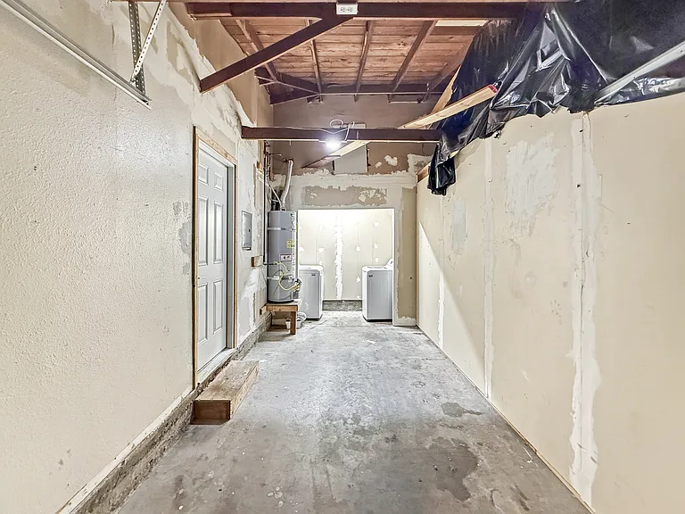 6123 Horton Dr — Photo 13