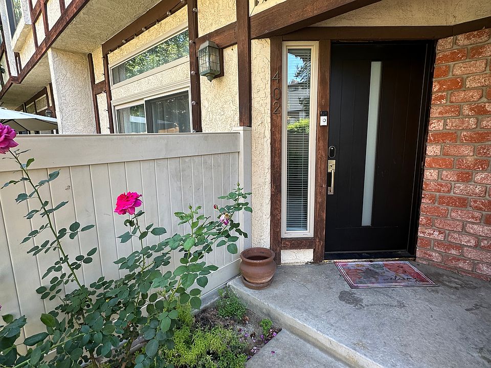 1st image of 22525 Sherman Way