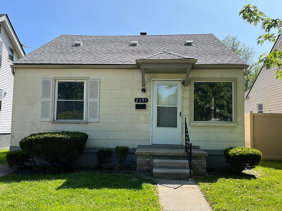 1st image of 2191 Charter St