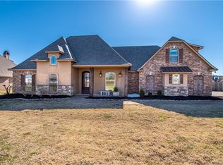 313 Griffin Dr, Stonewall, LA 71078