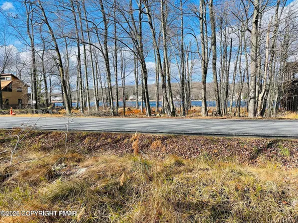 Waterfront Dr #800, Tobyhanna, PA 18466