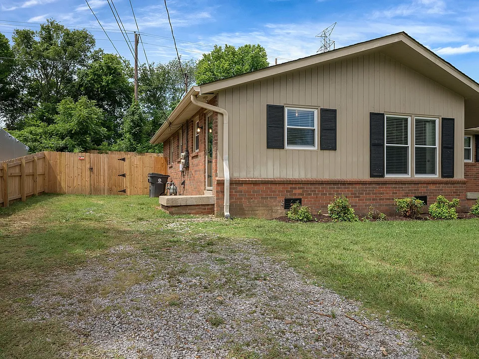 7439 George Gaines Rd