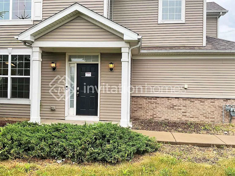 518 Fort Clatsop Ct — Photo 1