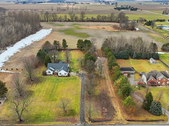 4th image of 580 S Berkey Southern Rd