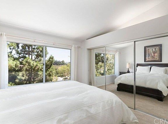 3rd image of 50 Mayfair