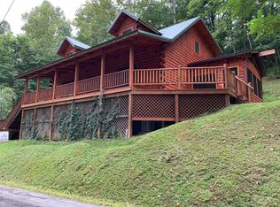 323 White Island Rd, Fairmont, WV 26554