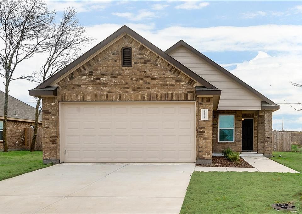 1st image of 1706 Blue Jay Dr